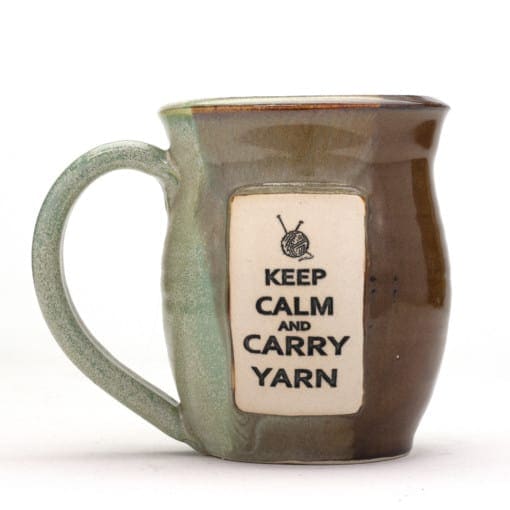 Yarn - Keep calm and carry yarn - Mossy Cliffs - 10 oz. mug